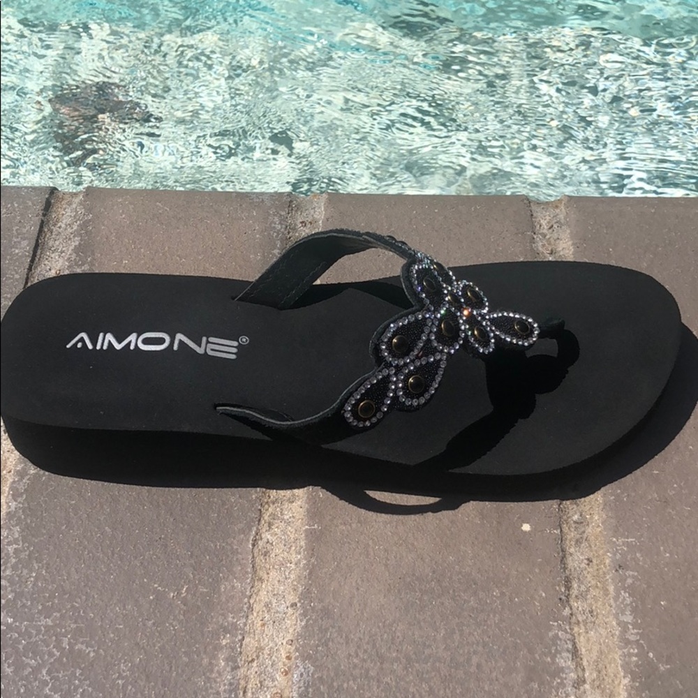 Aimone Rhinestone Sandals! Ultra comfortable 7.5 - Picture 4 of 4